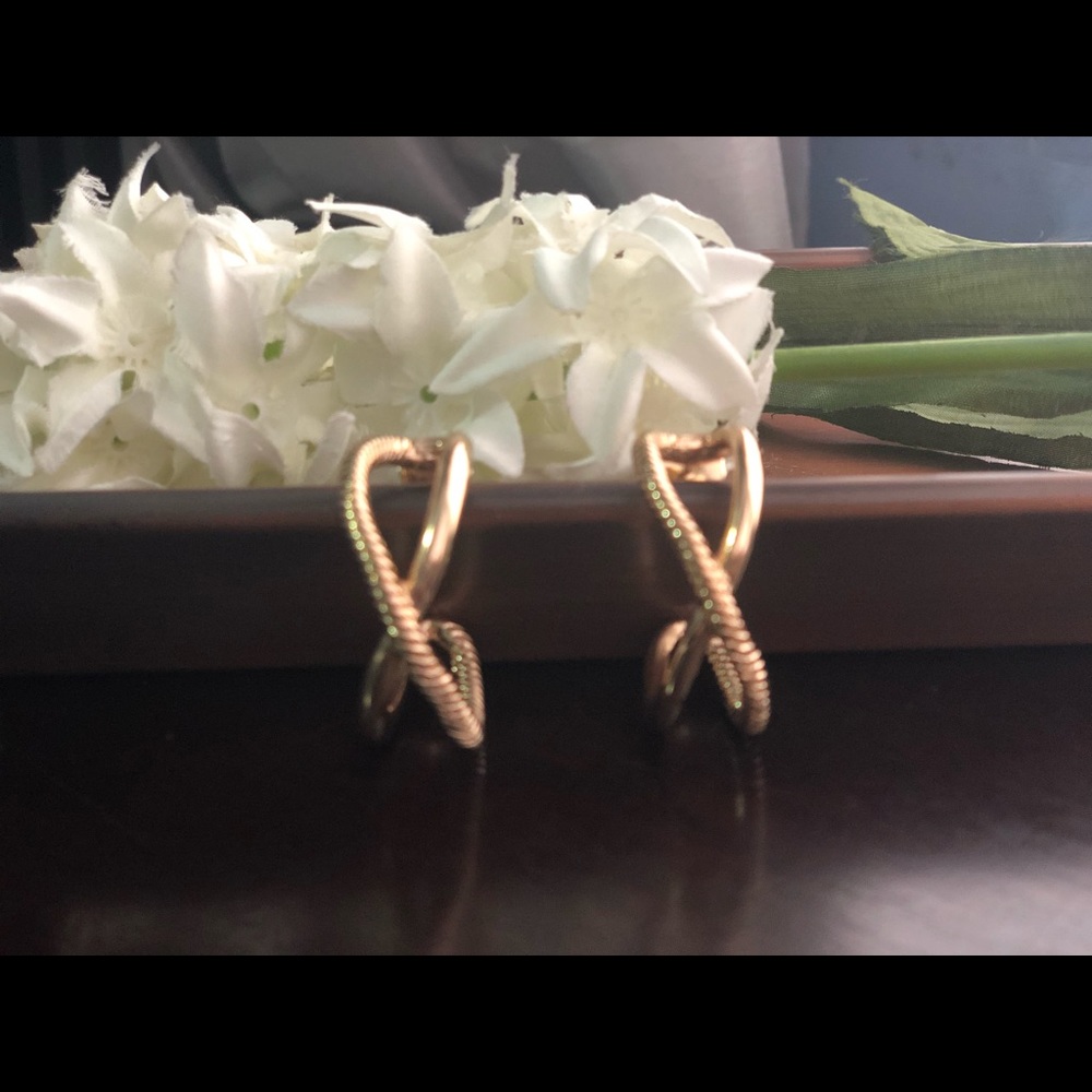 Sterling silver post hoops Earrings!